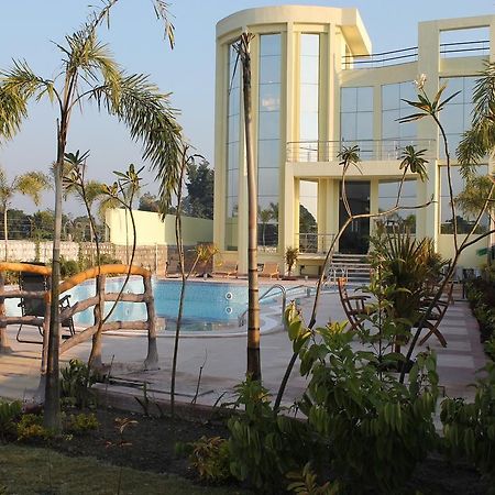 V Resorts Rajaji National Park Rishikesh Bagian luar foto